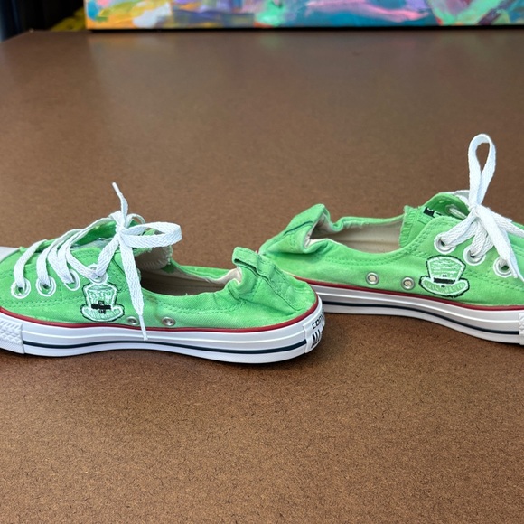 Converse Green Sneakers with White Accents - Picture 2 of 10